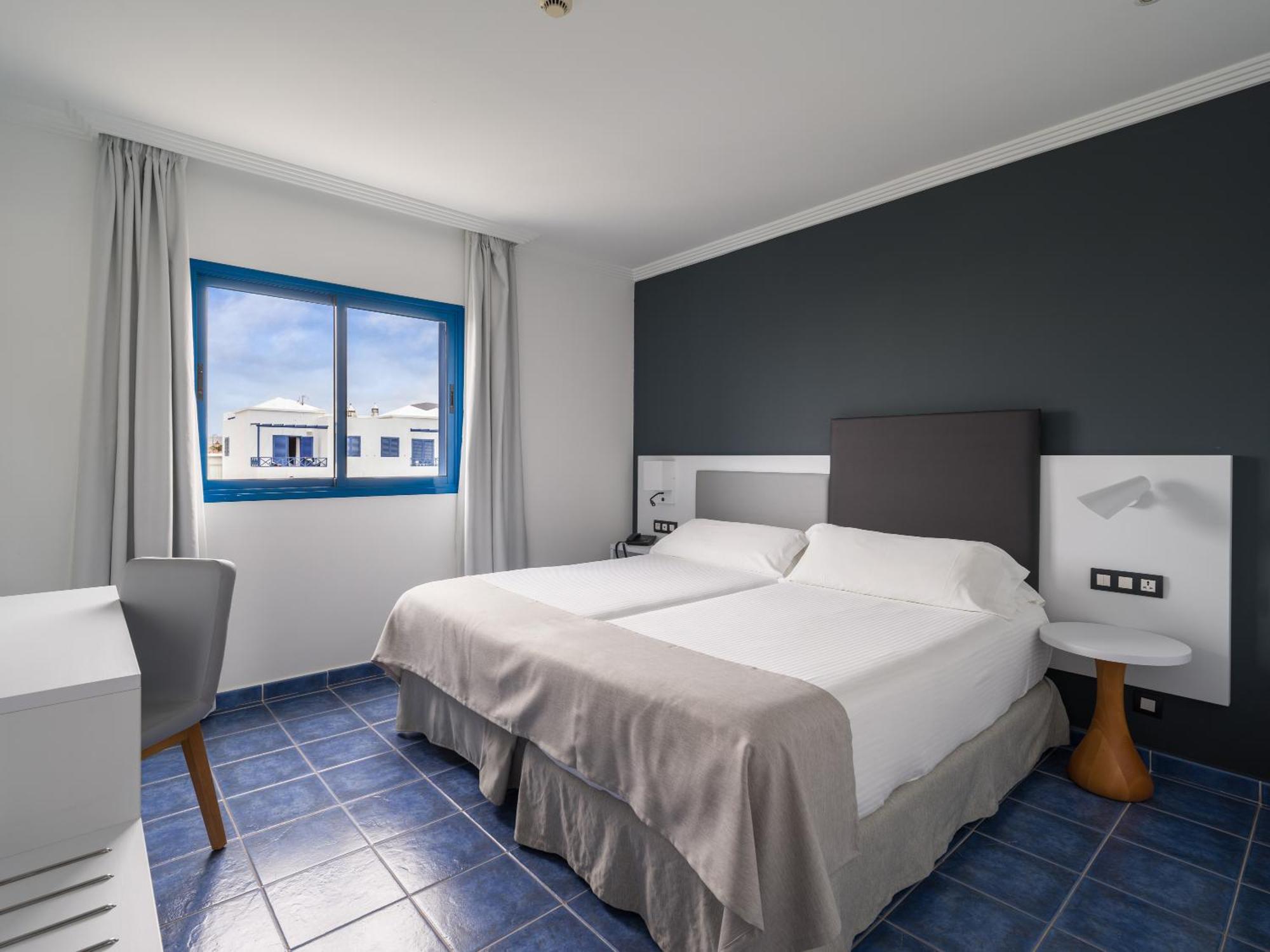 Hotel Mirador Papagayo By Livvo Playa Blanca  Luaran gambar